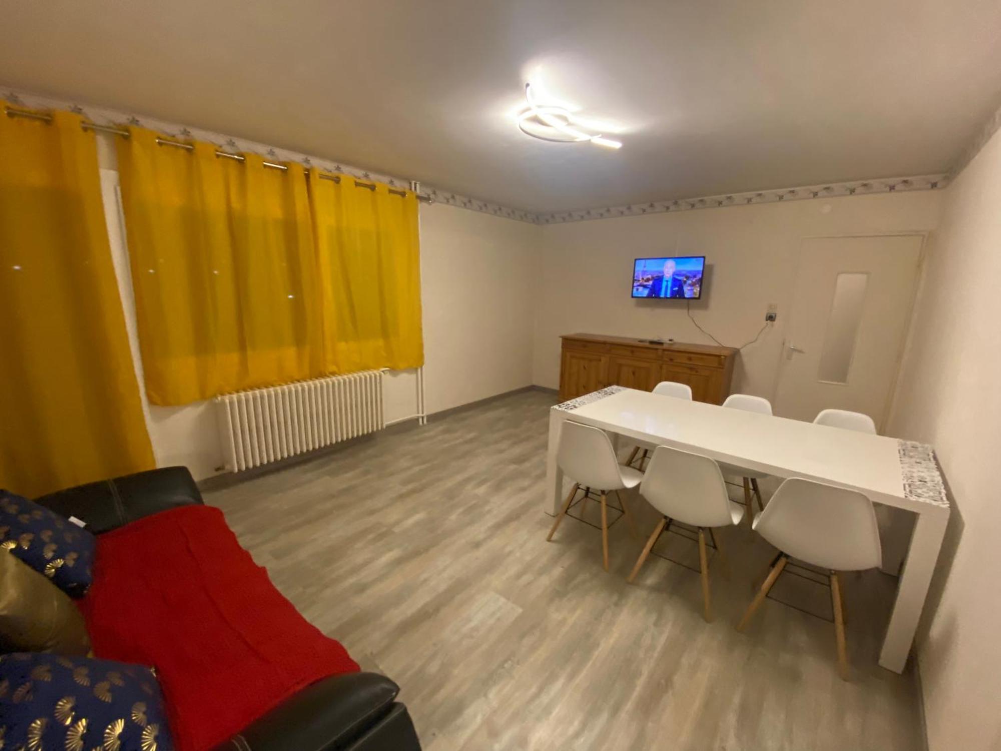 Appartements Le Verlaine Rombas Exteriér fotografie
